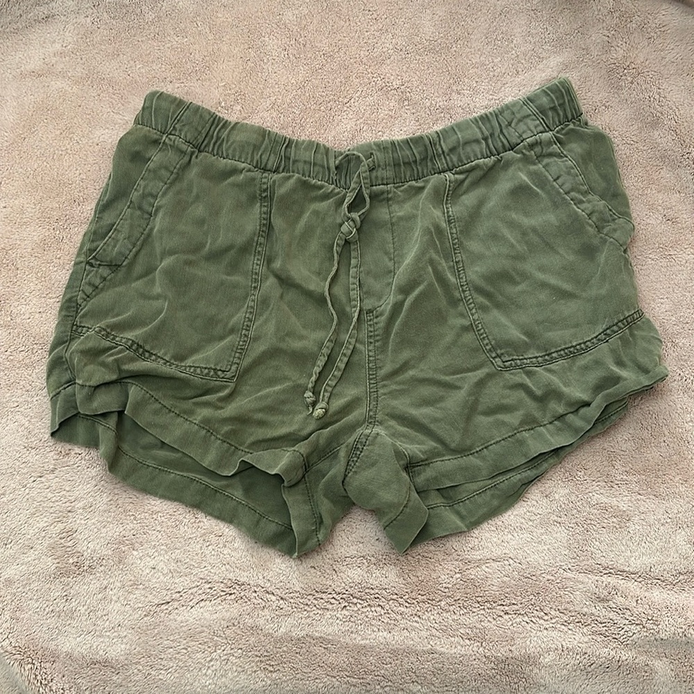 Gap fabric tie shorts